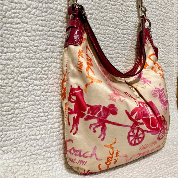 COACH F14891 HORSE & CARRIAGE PLEATED 2-WAY HOBO - Picture 14 of 14